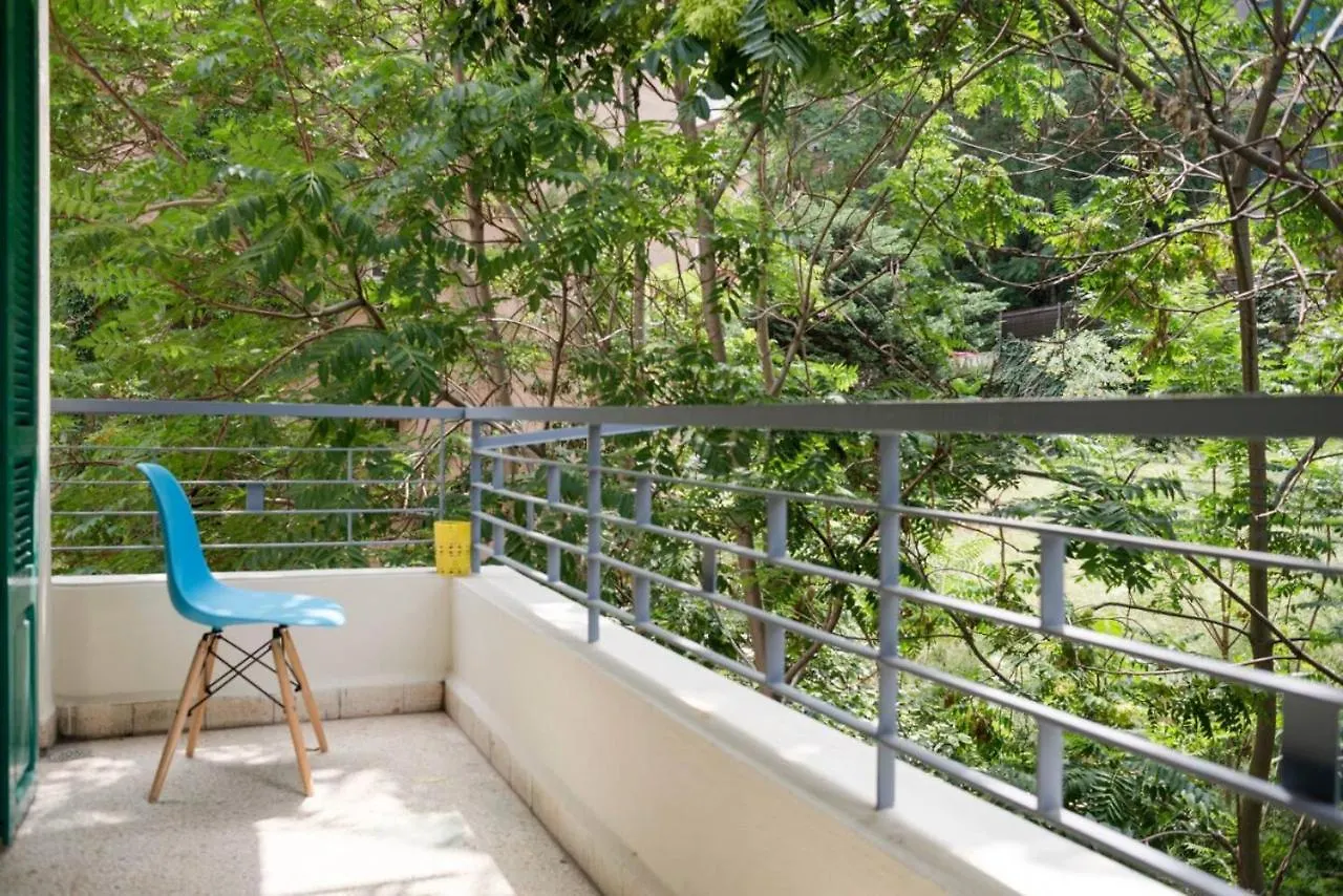 Trendy 3Bdr Apartment In Mar Mikhael Beirut