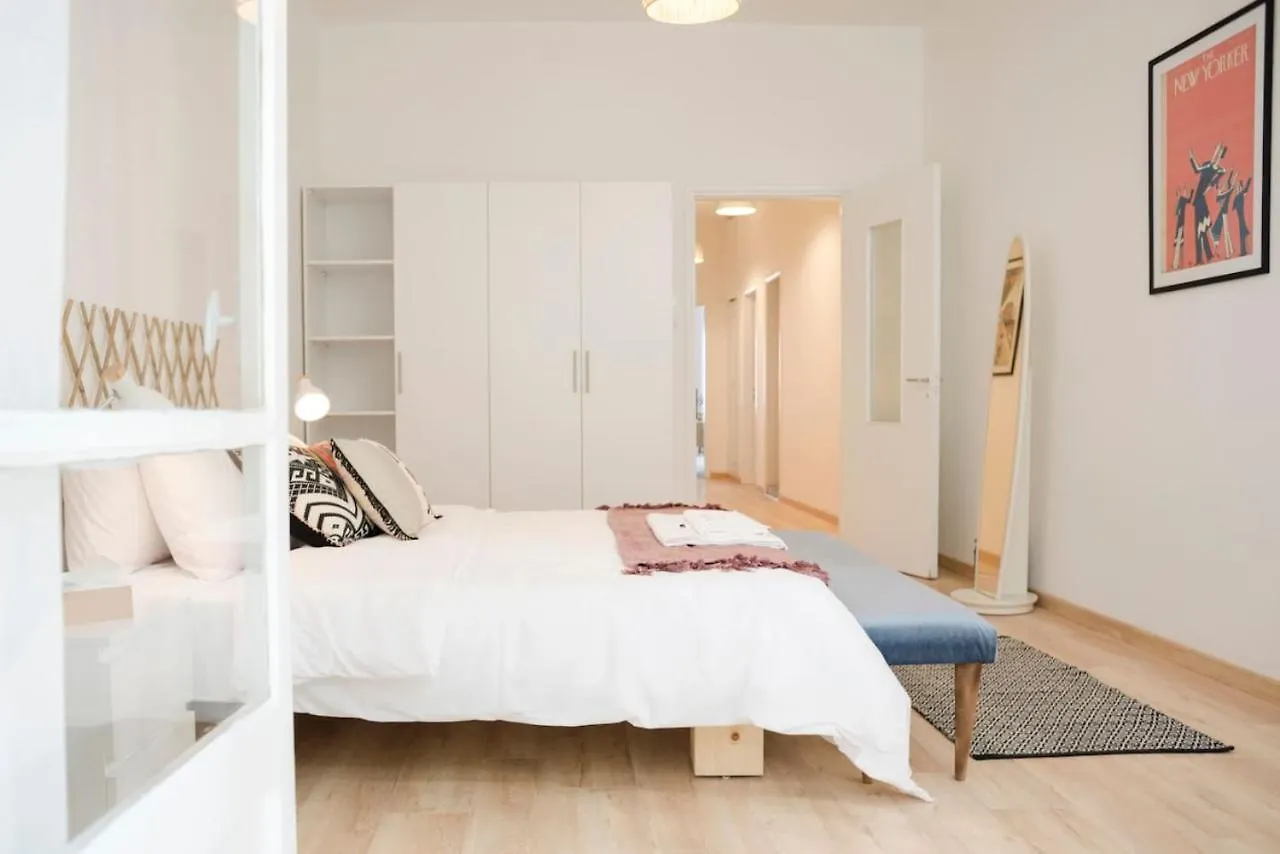 Trendy 3Bdr Apartment In Mar Mikhael Beirut