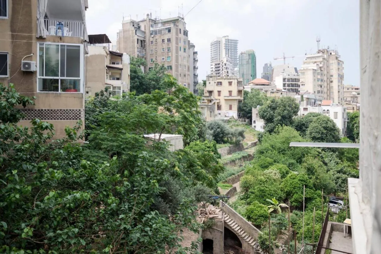 Trendy 3Bdr Apartment In Mar Mikhael Beirut 0*,  Libanon