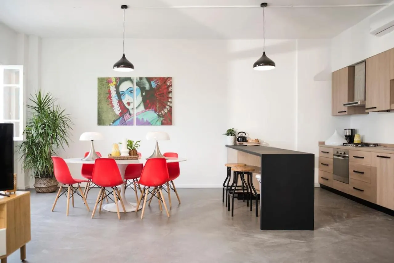 Trendy 3Bdr Apartment In Mar Mikhael Beirut